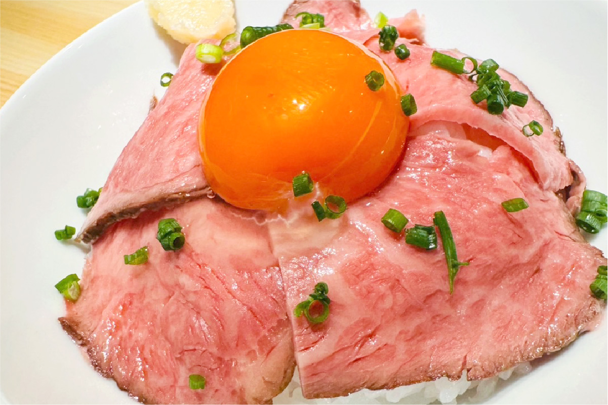 「あか」土佐あかうしのローストビーフ丼